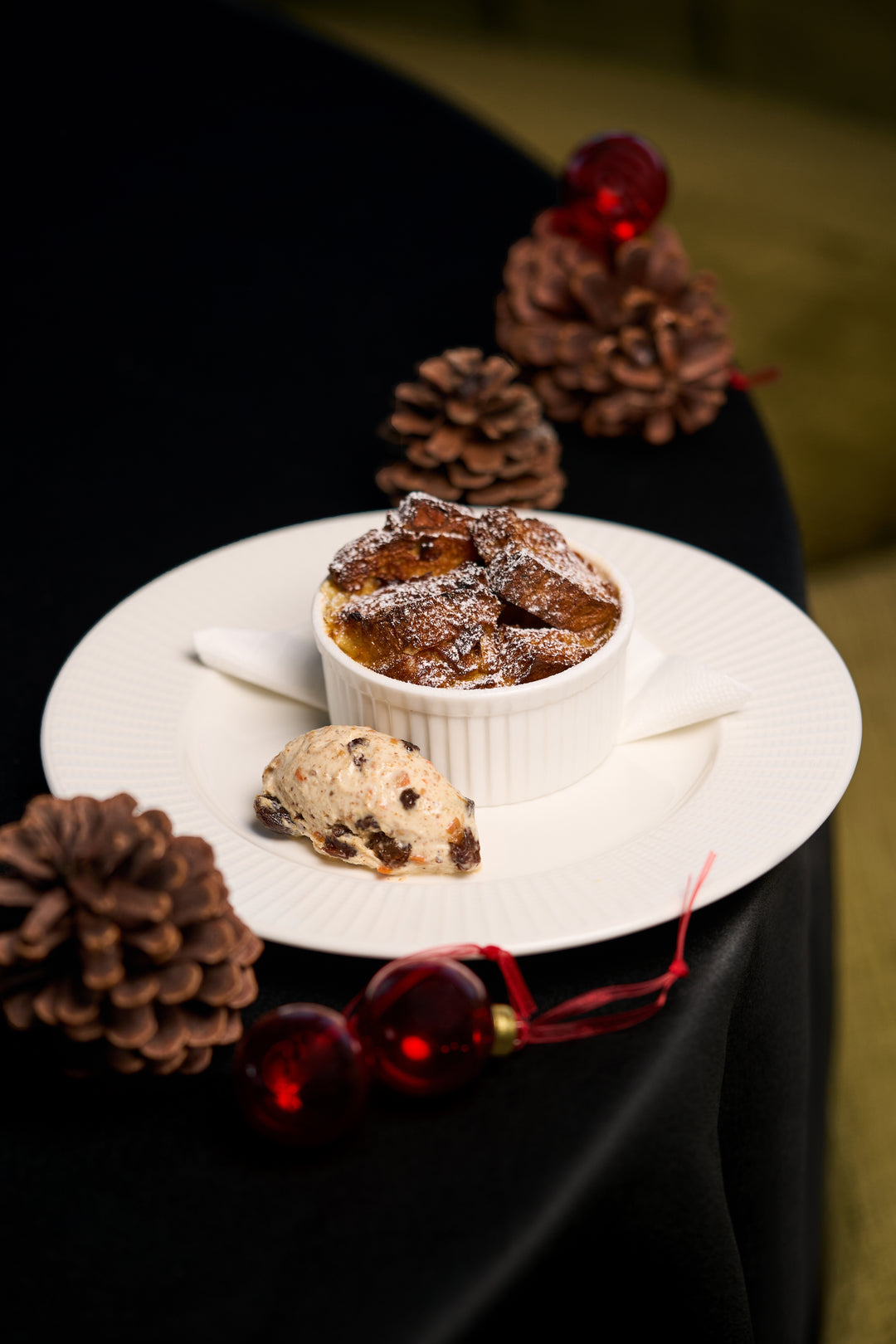 Porterhouse 2025 Christmas 6-8 Sharing Menu (15% Off, Food Only) [Deposit]